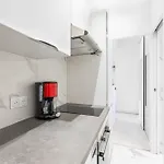 Le Rubis Apartment
