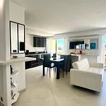 Luxe - 3 Pieces Avec Vue Mer, Piscine Et Tennis Nice
