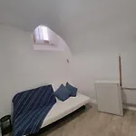 Petit duplex, vieux Nice, proche a la mer