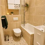 Apartment Estienne D'orves *