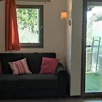 Les Palmiers Apartment