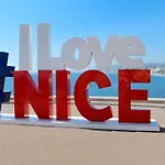 Adagio Centre 3* Nice