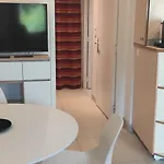 Les Palmiers Apartment