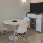 Les Palmiers Apartment