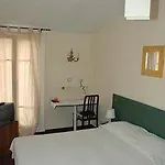Solara Hotel 2*