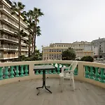Hotel Carlone