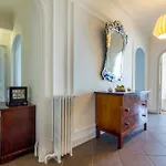 Apartment Beautiful By The Sea Front *