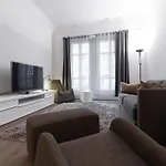 Nice Carre D\'Or Apartment