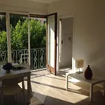 Apartment Studio Equipe A 9Mn A Pied Du Centre Ville Et De La Plage