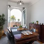Beautiful By The Sea Front Apartment *