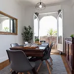 Apartment Beautiful By The Sea Front