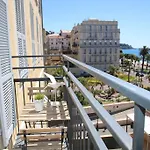 3P Bord De Mer/ Place Massena