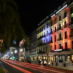 29 Promenade Des