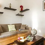 Comfortable Studio - 5 Mn Walk To Main Square