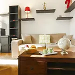 Comfortable Studio - 5 Mn Walk To Main Square
