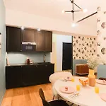 Moulin -old Town Apartment *