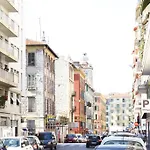 Apartment Le Marche Du Port
