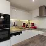 Etoile Grand Five Stars House *