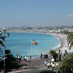 Carre D'or Very Appart Near The Beach 2 A 6 Personnes