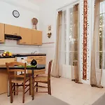 Apartment Rue D'italie *