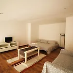 Duplex : Zone Pietonne De Nice