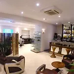 Esprit D'azur Hotel