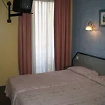 Esprit D'azur Hotel 3*