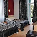 Hotel Carlone