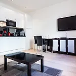 Le Massena -Studio
