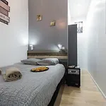 Angle Droit- Loft Et Atypique, Climatisation, Vieux-nice Apartment *