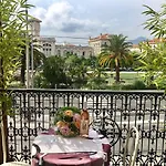 Le Jean Jaures - Refait A Neuf, Lumineux, Long Balcon, Jolie Vue, Wifi, Coeur Vieux-nice Apartment *