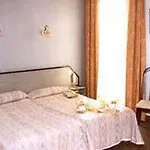 Esprit D'azur 3* Nice