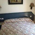 Plaisance Hotel 2*