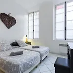 Ste Reparate F4 Moderne, Design, Place Rossetti, Heart Old Town Apartment