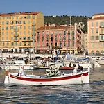 2 - F4 Spacieux Et Confortable Au Centre Du Vieux-nice