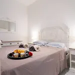 Ste Reparate F4 Moderne, Design, Place Rossetti, Heart Old Town Apartment *