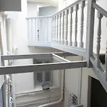 Apartment Ze Perfect Place - Superbe Vieux - Calme Et Climatise Nice