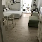 Chateau - Vieux Apartment *