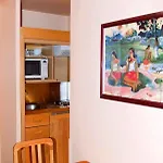 Comte De Aparthotel