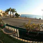 6 Bedrooms Seaview House, Old Town