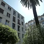 Nice Appart Aparthotel 3*