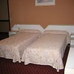 Hotel Busby 3*