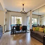 Nestor&jeeves - L'olympic - - Very Close Sea Apartment