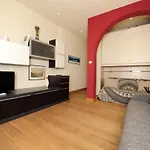 Mini Miro Five Stars House * Nice