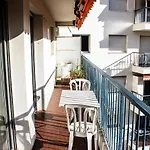 Escapade 8