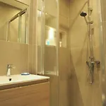 Apartment Centre - With Balcony And Stunning Sea View!