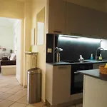 Apartment Centre - With Balcony And Stunning Sea View!