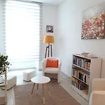 Nice Guesthouse