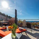 Apartment Le Chateau - The Beautiful Sight In Old Town, Private Terrace