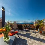 Apartment Le Chateau - The Beautiful Sight In Old Town, Private Terrace